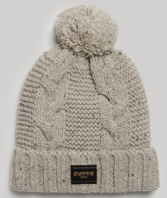 Bonnet en maille torsadée