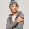 Bonnet en maille torsadée Bonnet en maille torsadée