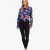 Chemise ajustée imprimée style années 70 Chemise ajustée imprimée style années 70