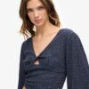 Crop top tissé à manches longues Crop top tissé à manches longues