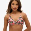 Haut de bikini triangle à dos croisé Haut de bikini triangle à dos croisé
