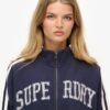 Haut de survêtement ample zippé avec appliques Athletic Essentials Haut de survêtement ample zippé avec appliques Athletic Essentials
