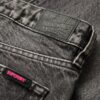 Jeans taille moyenne à jambes larges Jeans taille moyenne à jambes larges