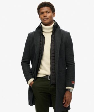 Manteau de ville deux-en-un ajusté