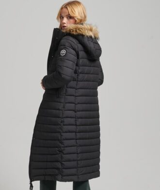 Manteau matelassé long à capuche en fausse fourrure