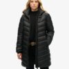 Manteau matelassé mi-long Fuji à capuche Manteau matelassé mi-long Fuji à capuche