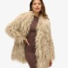 Manteau mi-long en fausse fourrure Manteau mi-long en fausse fourrure