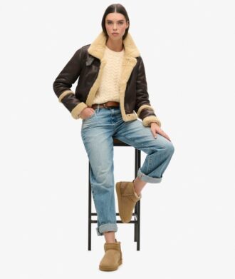 Mini-bottes en daim et sherpa