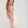 Mini-robe caraco en crochet Mini-robe caraco en crochet