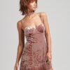 Mini-robe caraco en velours Mini-robe caraco en velours