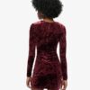 Mini-robe à manches longues en velours