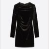 Mini-robe à manches longues en velours Mini-robe à manches longues en velours