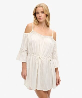 Mini-robe à épaules dénudées