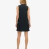 Mini-robe sans manches évasée Mini-robe sans manches évasée