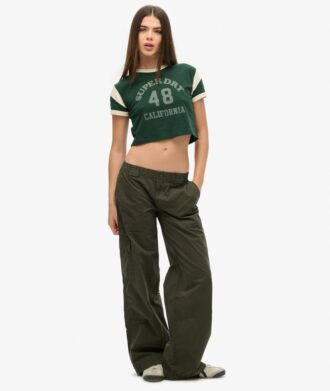 Pantalon cargo brodé à taille basse