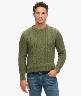 Pull Jacob à mailles torsadées