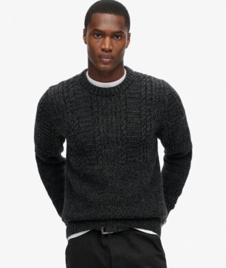 Pull Jacob à mailles torsadées