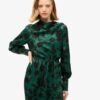 Robe longue à col bénitier en jacquard Robe longue à col bénitier en jacquard