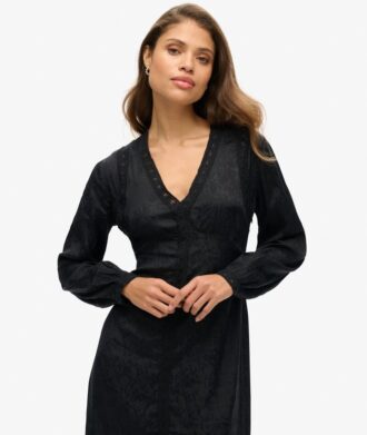 Robe midi à bordures en dentelle
