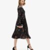 Robe midi en jacquard à manches évasées Robe midi en jacquard à manches évasées