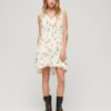 Robe sans manches ample Robe sans manches ample
