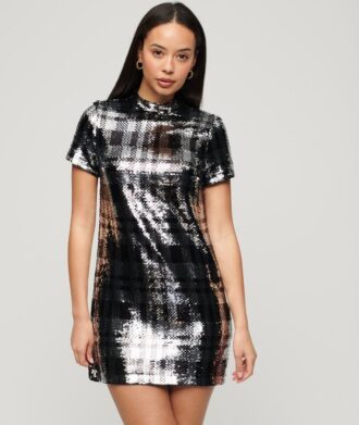 Robe t-shirt à col haut et paillettes