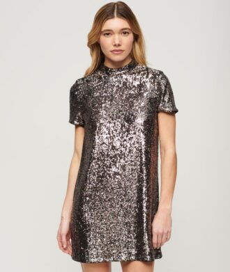 Robe t-shirt à col haut et paillettes