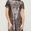 Robe t-shirt à col haut et paillettes Robe t-shirt à col haut et paillettes