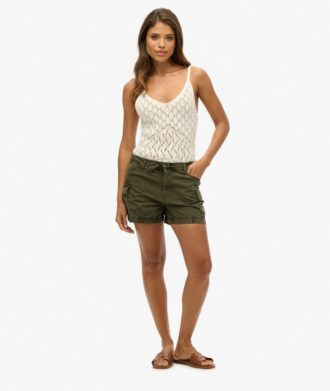 Short cargo shorts