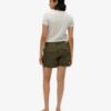 Short cargo shorts