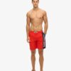 Short de surf recyclé 19 pouces avec logo Sportswear Short de surf recyclé 19 pouces avec logo Sportswear