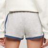 Shorts de course à pied avec logo Athletic Essentials Shorts de course à pied avec logo Athletic Essentials