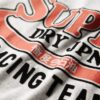 T-shirt graphique classique revisité T-shirt graphique classique revisité