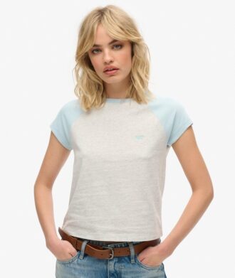 T-shirt raglan Essential Logo en Organic Cotton