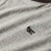 T-shirt raglan Essential Logo en Organic Cotton T-shirt raglan Essential Logo en Organic Cotton