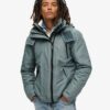 Veste coupe-vent de montagne Hooded Veste coupe-vent de montagne Hooded