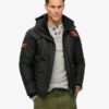 Veste coupe-vent de montagne Hooded Veste coupe-vent de montagne Hooded