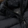 Veste courte à capuche en forme de short Veste courte à capuche en forme de short