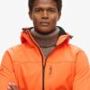 Veste de randonnée Soft Shell à capuche Veste de randonnée Soft Shell à capuche