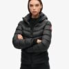 Veste matelassée à capuche Fuji Veste matelassée à capuche Fuji