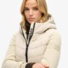 Veste matelassée Storm Hybrid à capuche Veste matelassée Storm Hybrid à capuche
